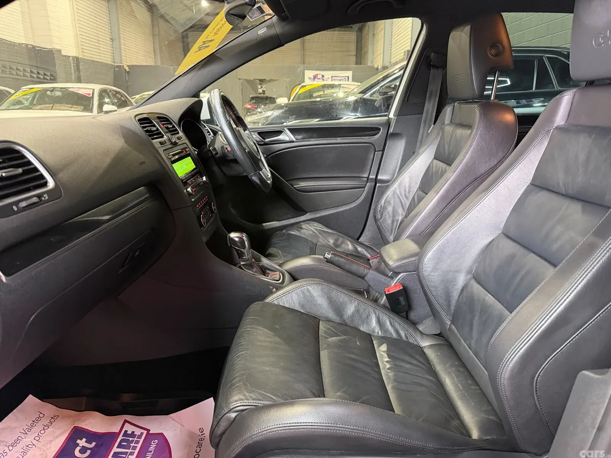 Volkswagen Golf Hatchback, Petrol, 2013, White