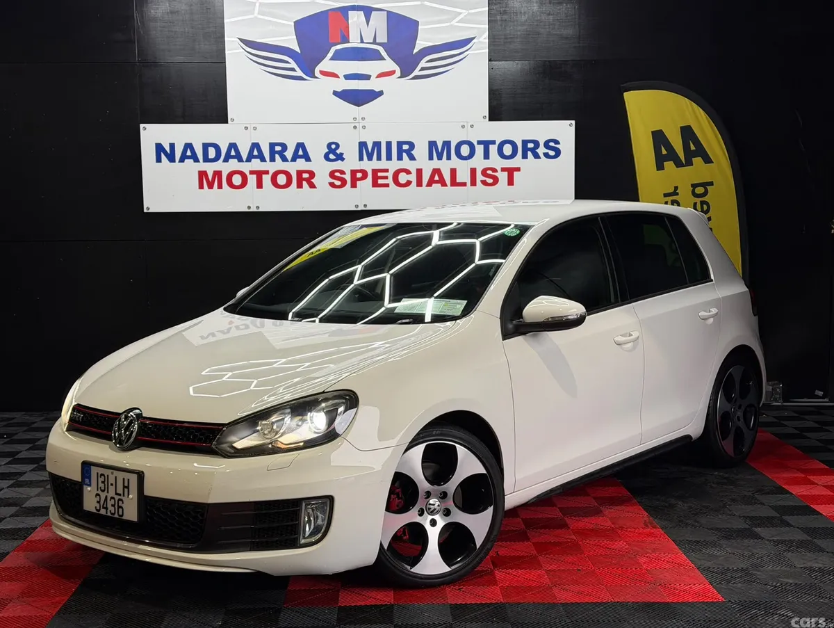 Volkswagen Golf Hatchback, Petrol, 2013, White