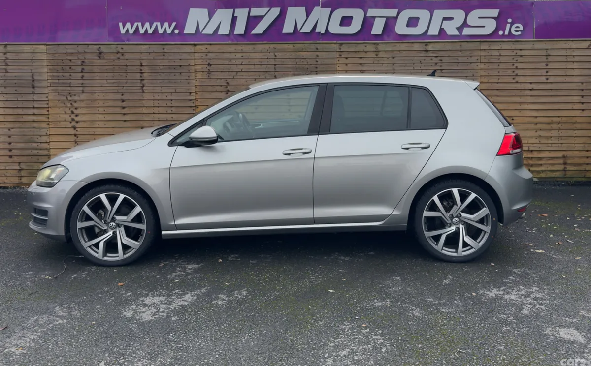 Volkswagen Golf Hatchback, Petrol, 2017, Grey