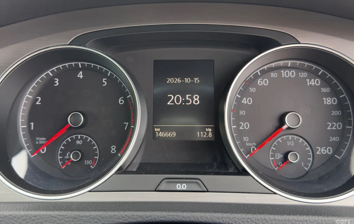 Volkswagen Golf Hatchback, Petrol, 2017, Grey