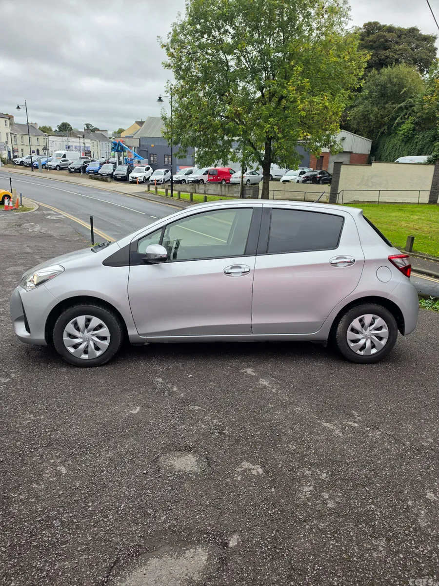 Toyota Vitz Hatchback, Petrol, 2018, Silver