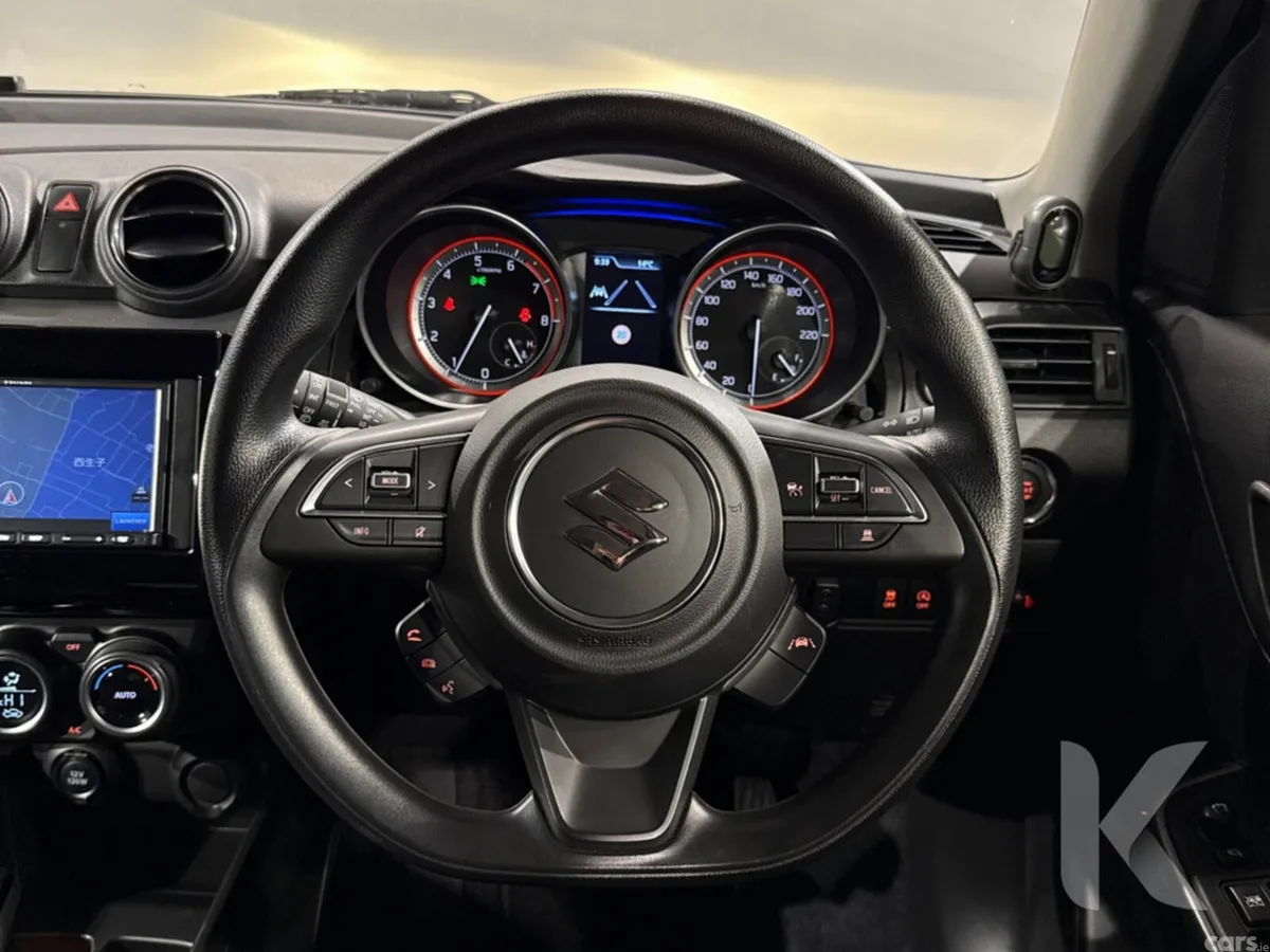 Suzuki Swift Hatchback, Petrol Hybrid, 2022, Silver