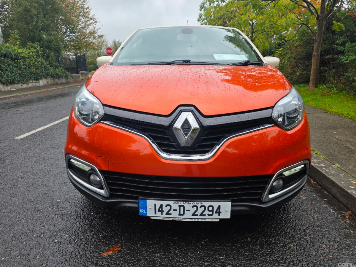 Renault Captur Hatchback, Diesel, 2014, Orange