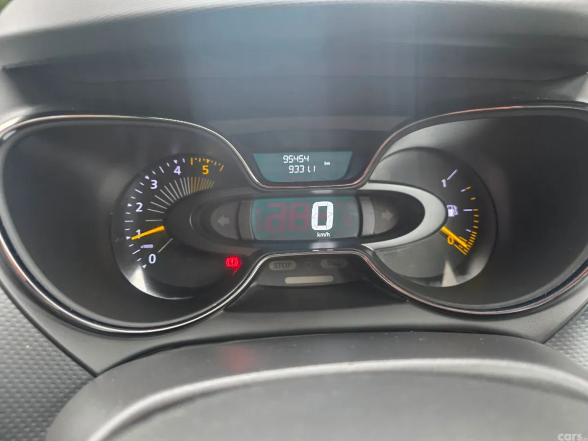 Renault Captur Hatchback, Diesel, 2014, Orange