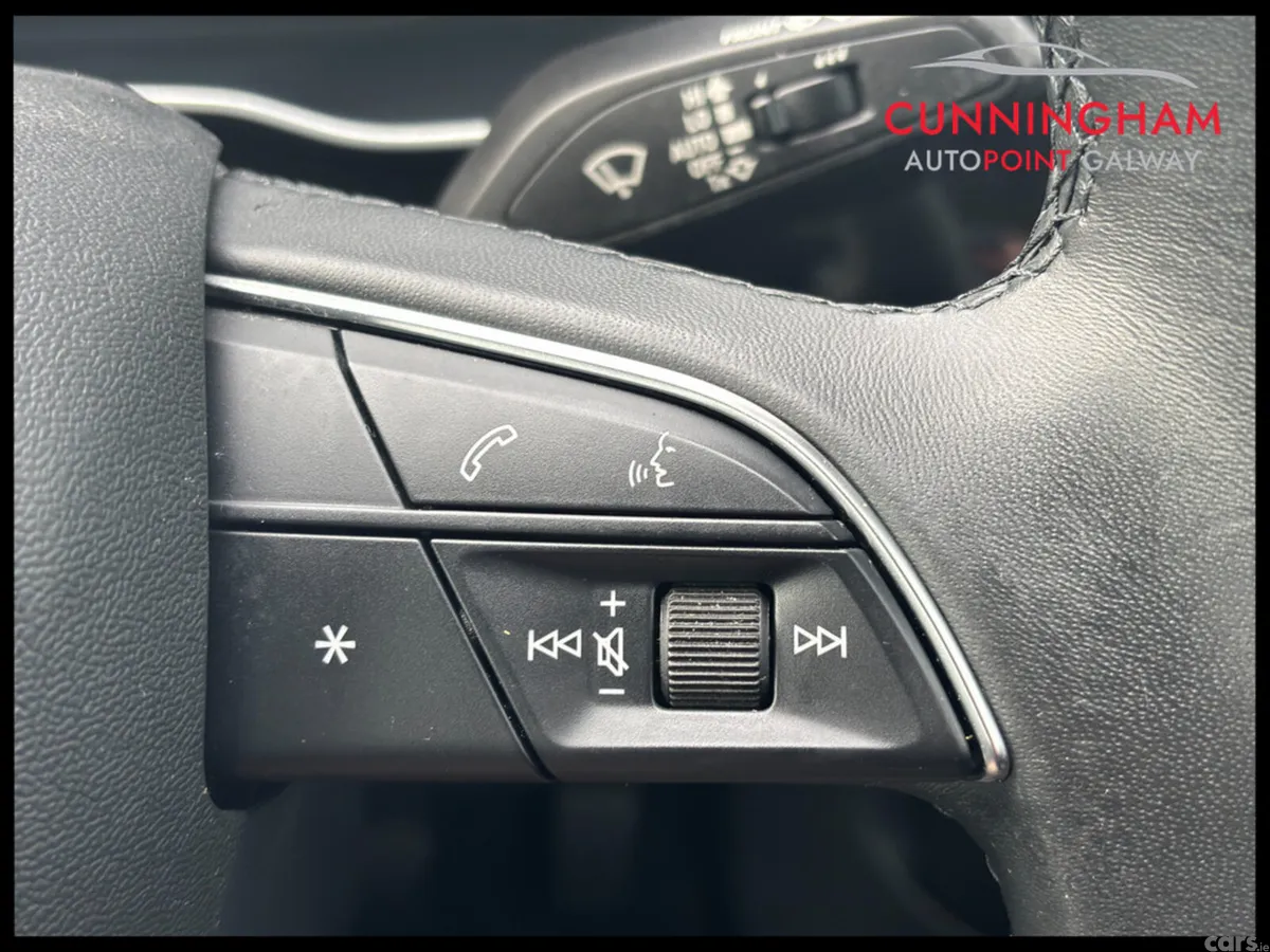Audi Q3 SUV, Petrol, 2022, Silver