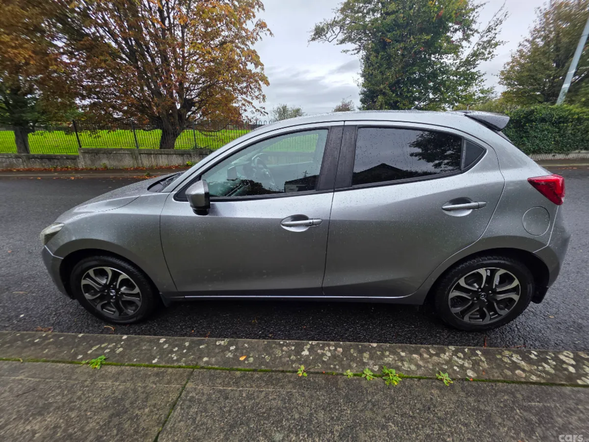 Mazda Demio Hatchback, Diesel, 2015, Silver