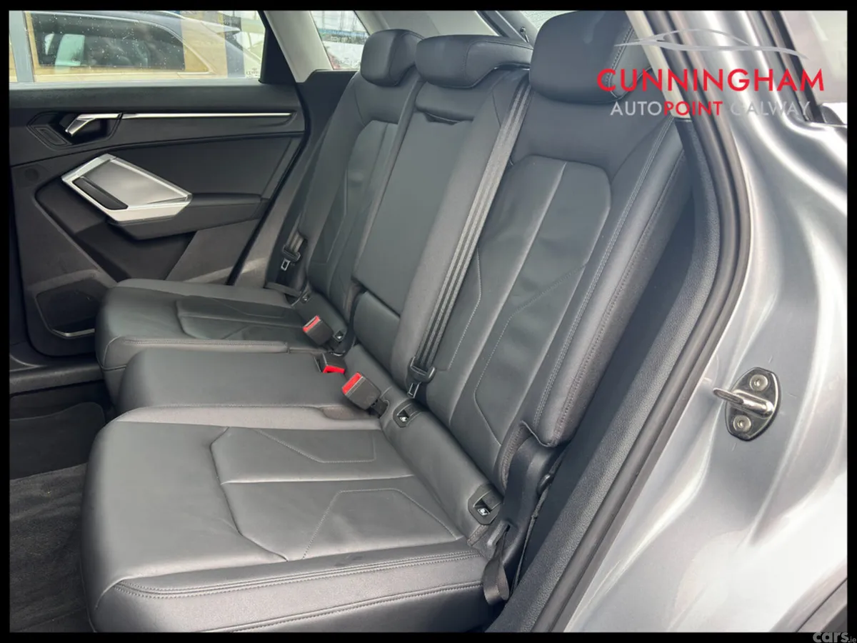 Audi Q3 SUV, Petrol, 2022, Silver