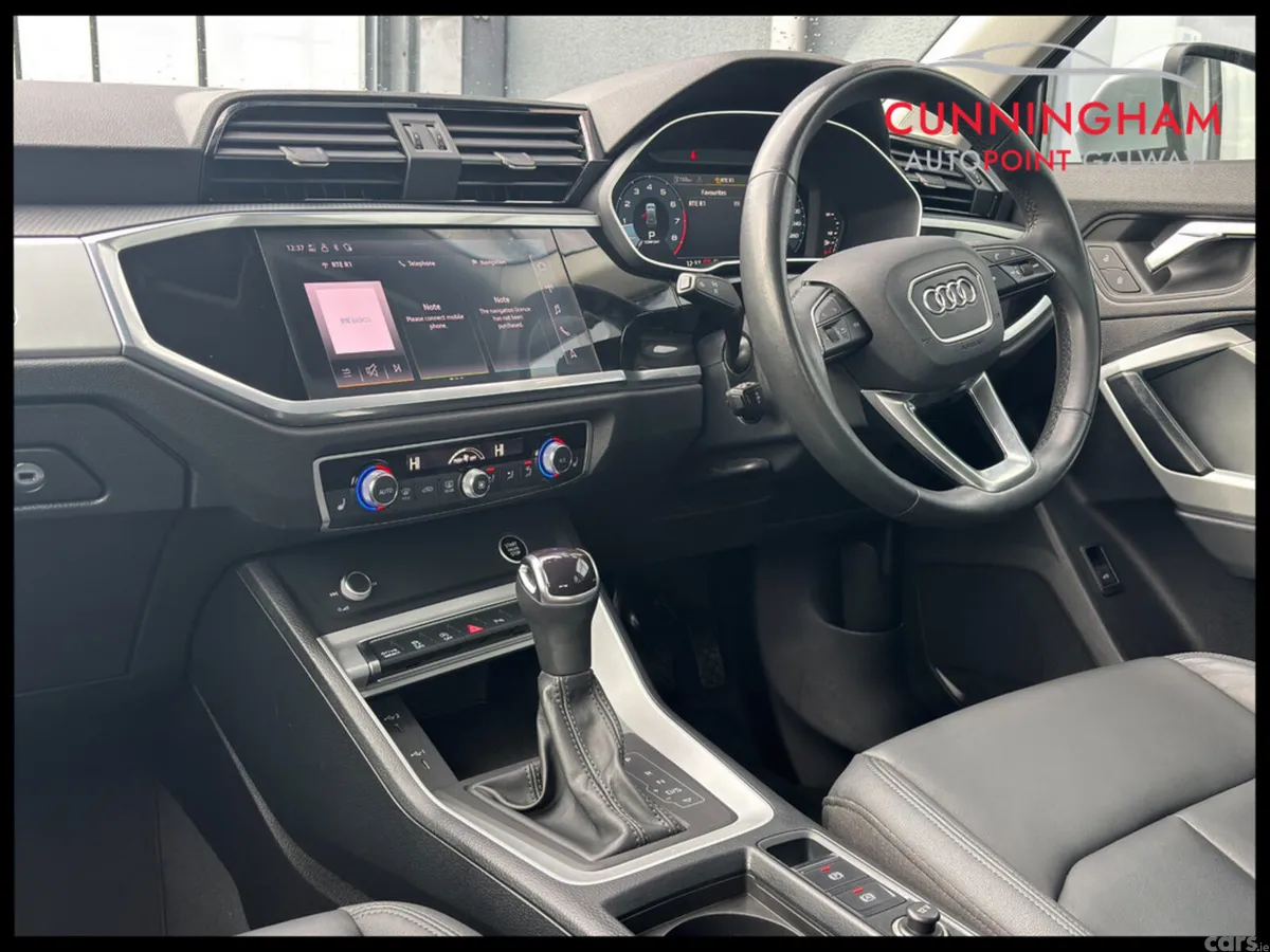 Audi Q3 SUV, Petrol, 2022, Silver