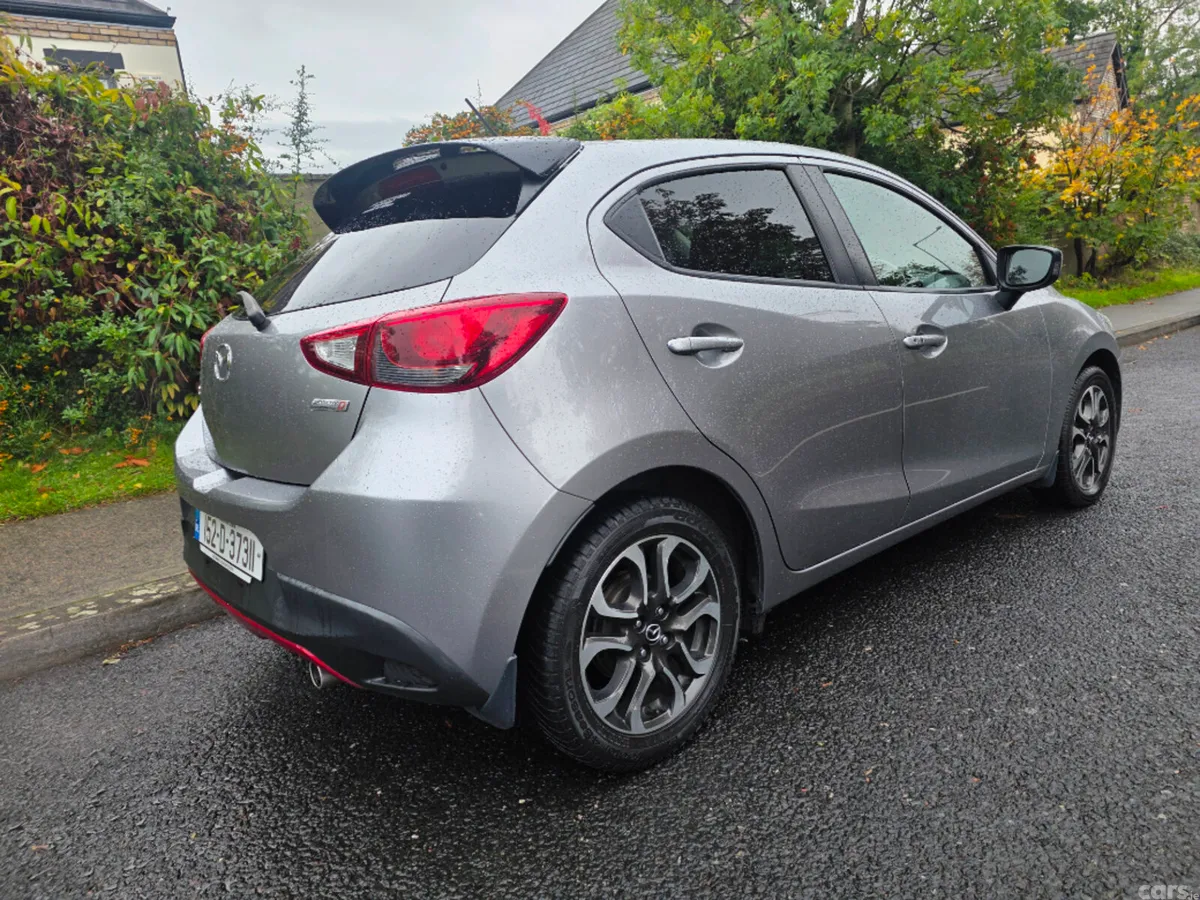 Mazda Mazda2 Hatchback, Diesel, 2015, Silver
