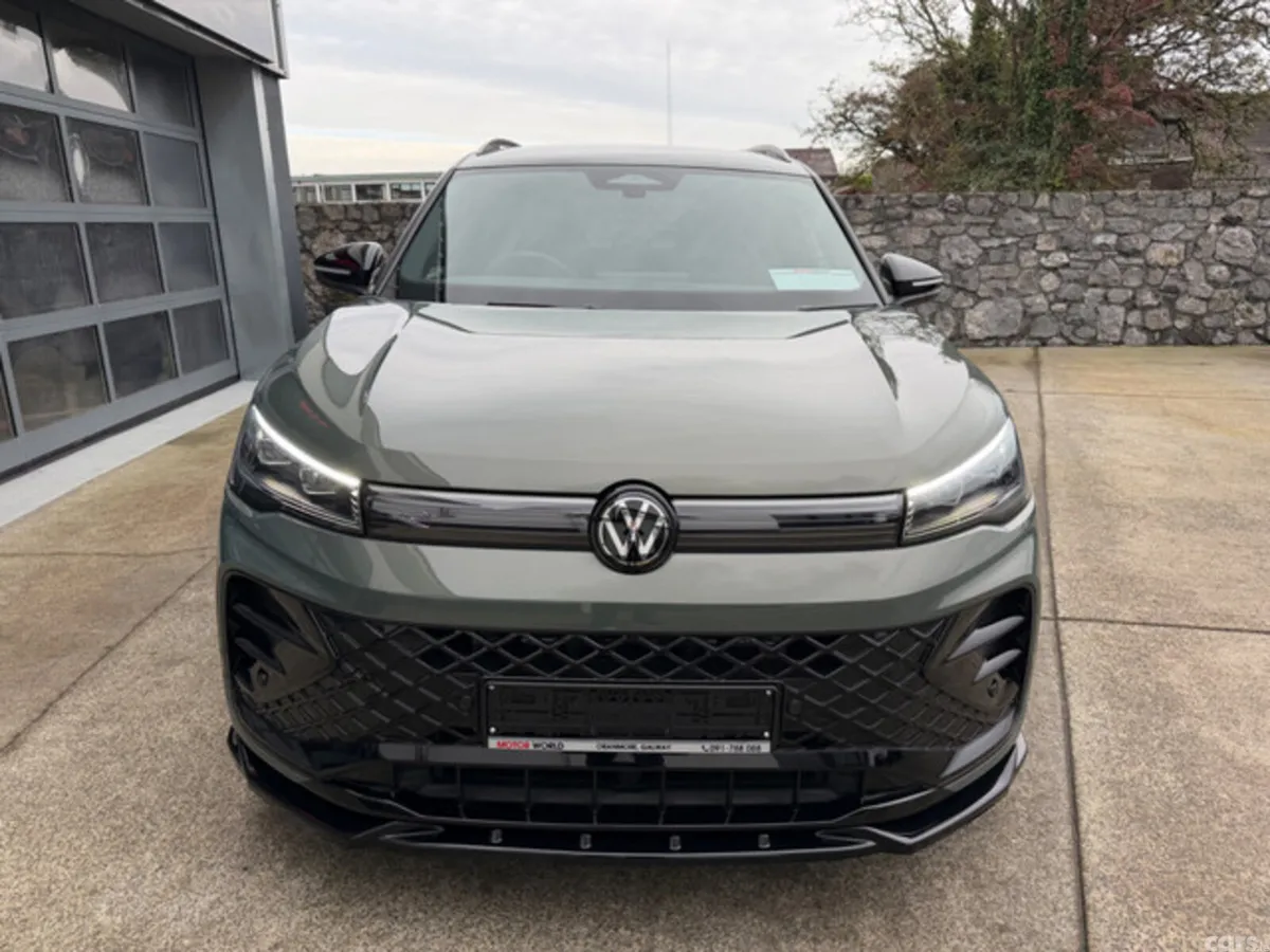 Volkswagen Tiguan SUV, Petrol Plug-in Hybrid, 2026, Green