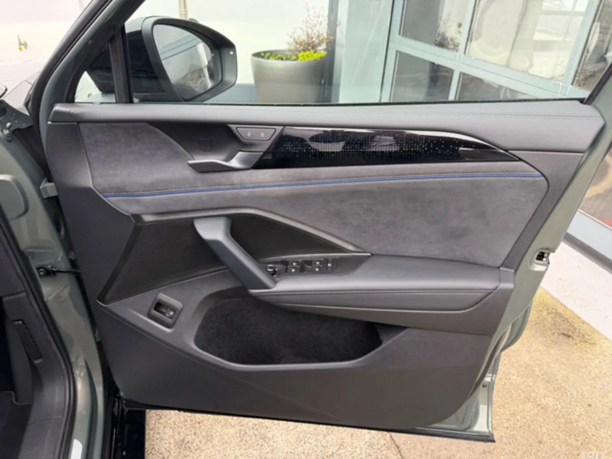 Volkswagen Tiguan SUV, Petrol Plug-in Hybrid, 2026, Green