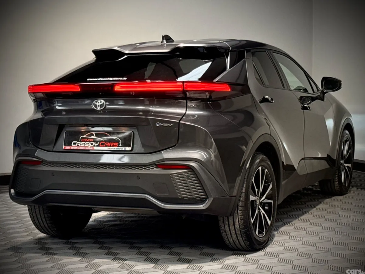 Toyota C-HR Hatchback, Petrol Hybrid, 2024, Grey
