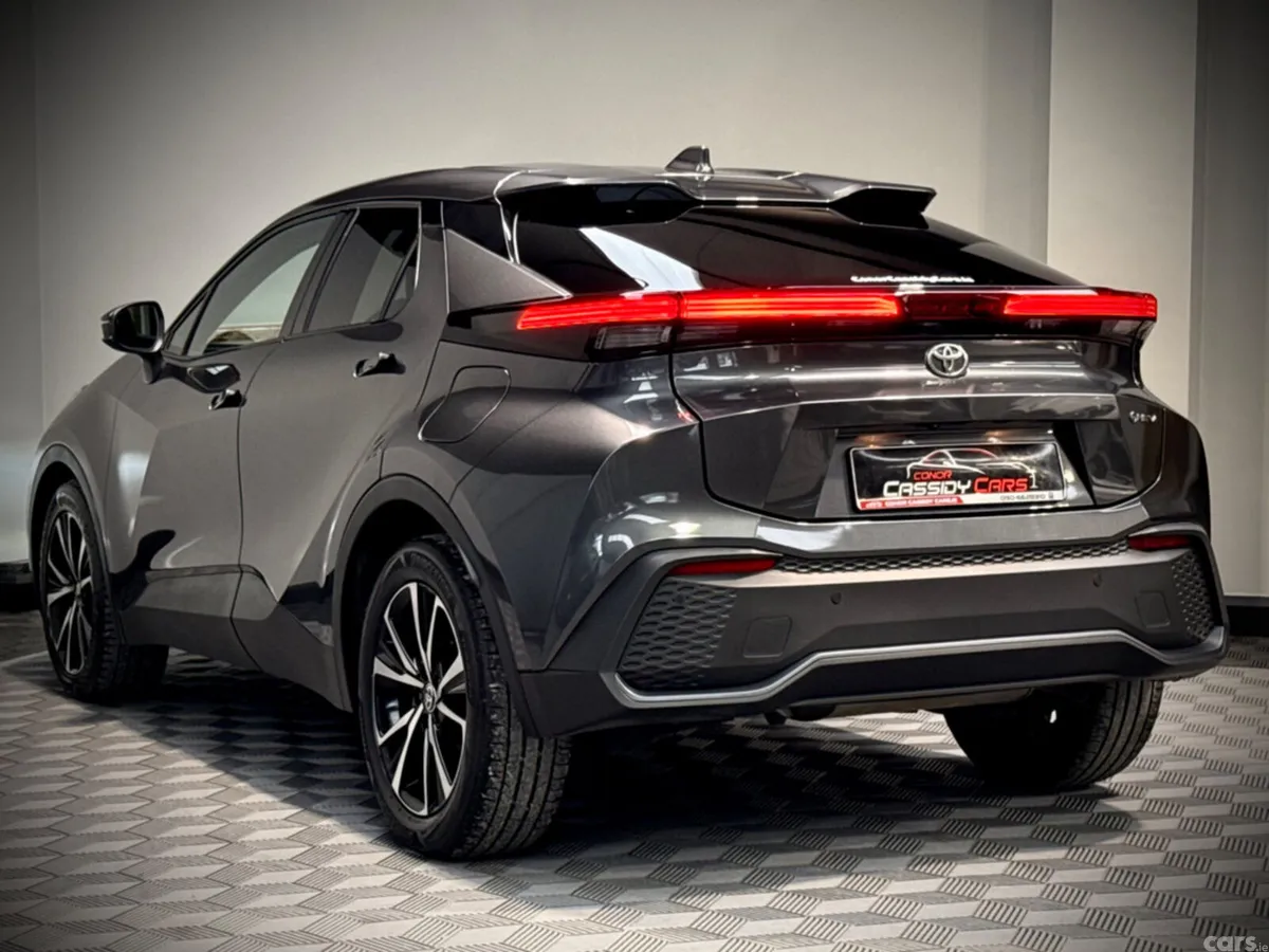 Toyota C-HR Hatchback, Petrol Hybrid, 2024, Grey