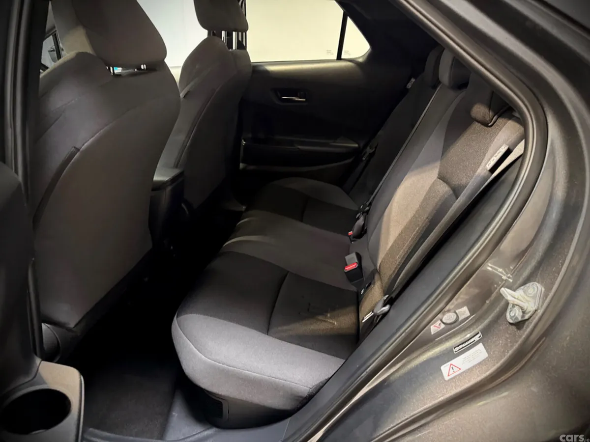 Toyota C-HR Hatchback, Petrol Hybrid, 2024, Grey
