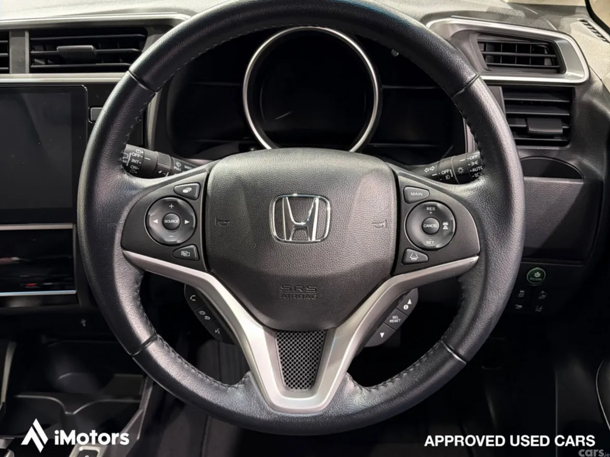 Honda Fit Hatchback, Petrol Hybrid, 2019, Blue
