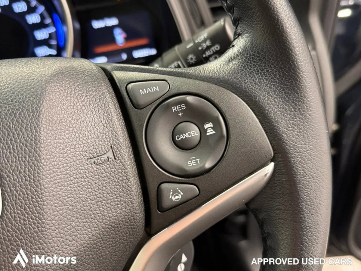 Honda Fit Hatchback, Petrol Hybrid, 2019, Blue