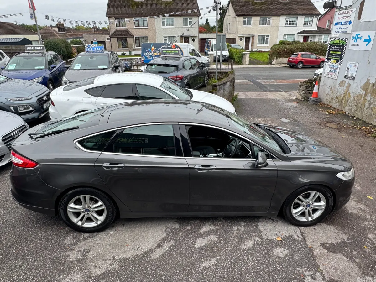 Ford Mondeo Hatchback, Diesel, 2016, Grey