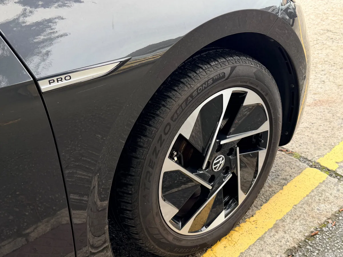 Volkswagen ID.3 Estate, Electric, 2022, Grey