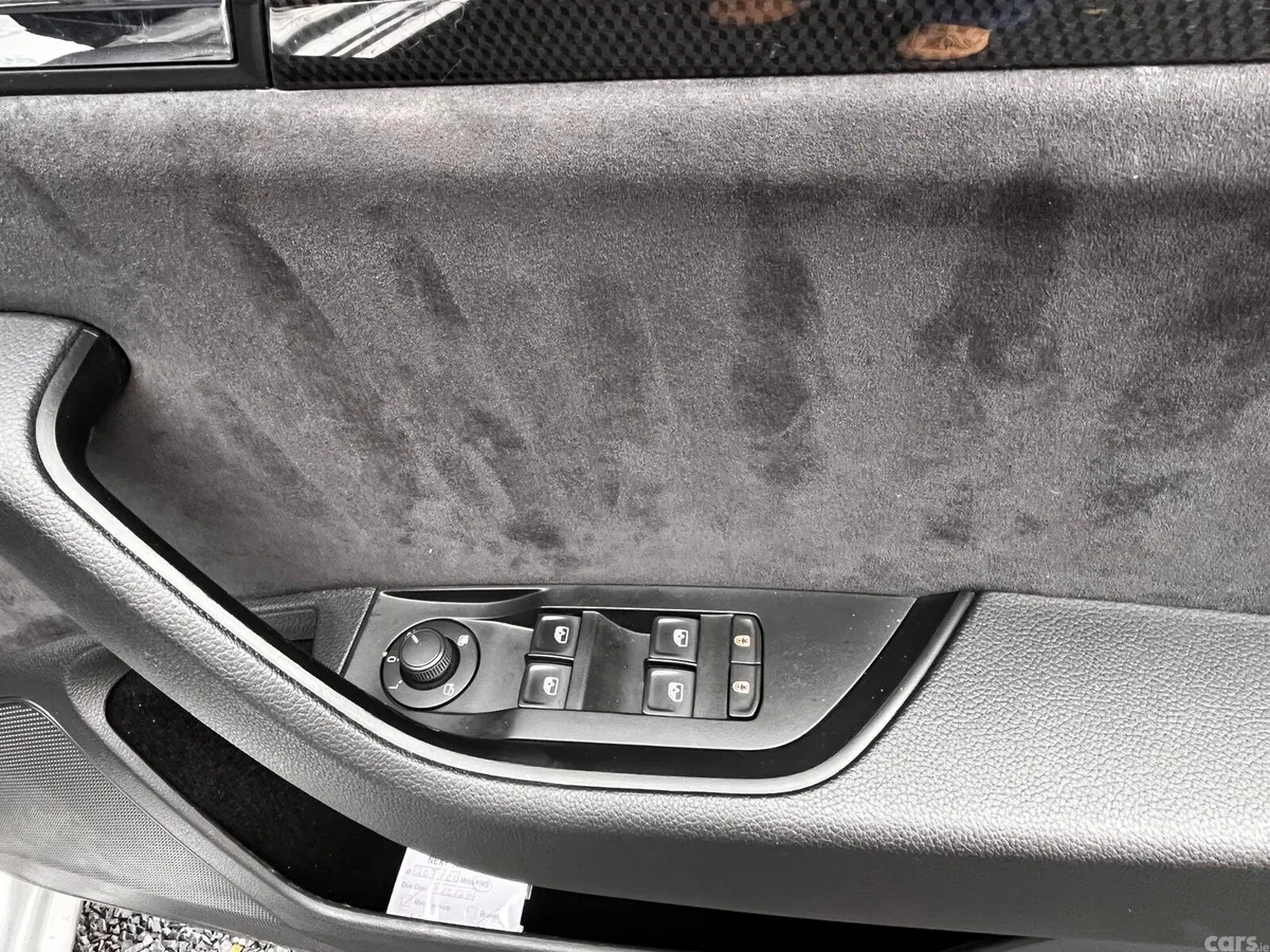 Skoda Superb Saloon, Diesel, 2019, Grey