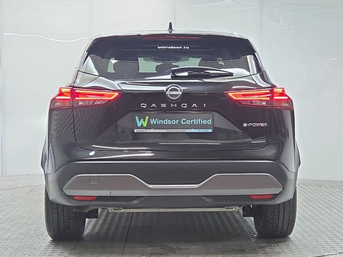 Nissan Qashqai MPV, Petrol Hybrid, 2023, Black
