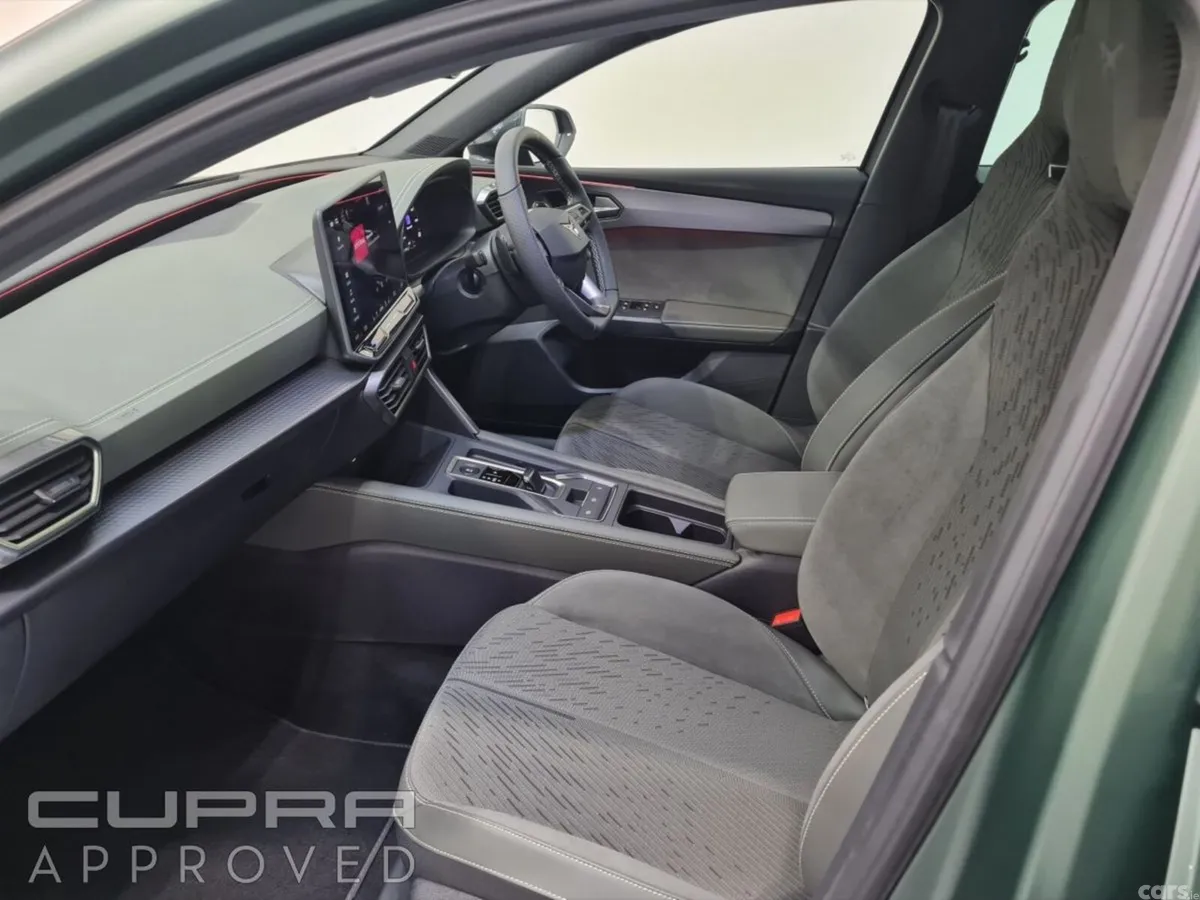 Cupra Leon Hatchback, Petrol, 2026, Green