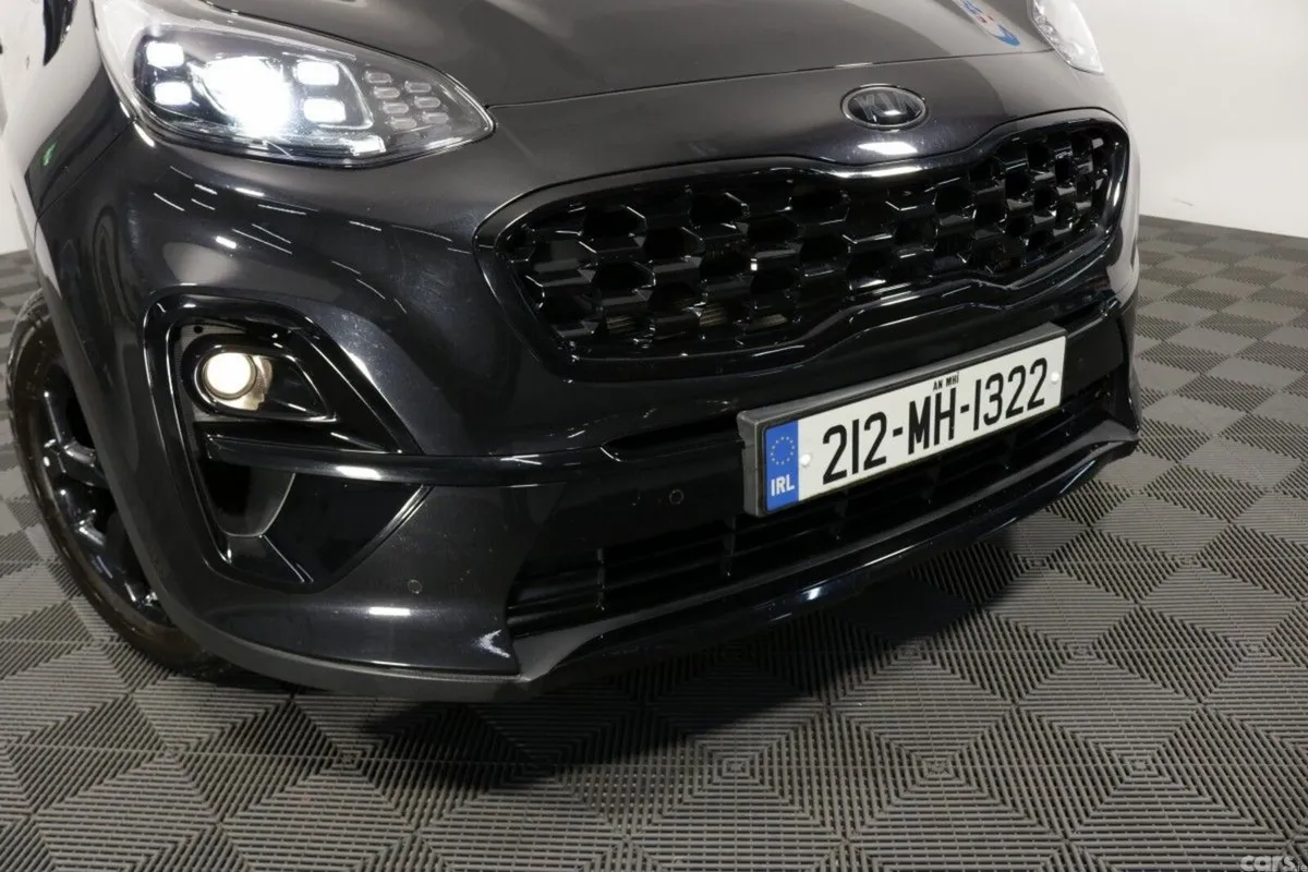 Kia Sportage SUV, Diesel Hybrid, 2021, Black