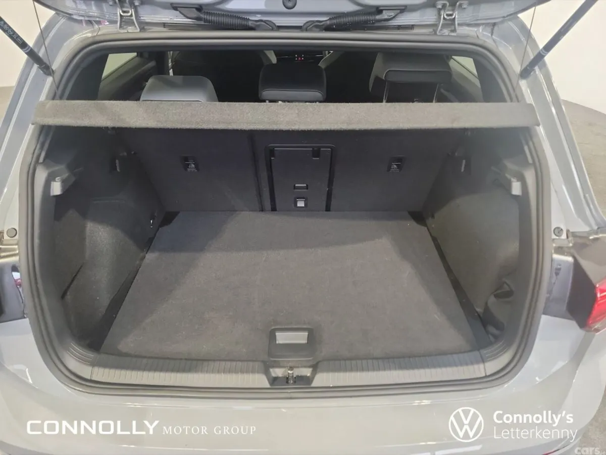 Volkswagen Golf Estate, Petrol, 2024, Grey