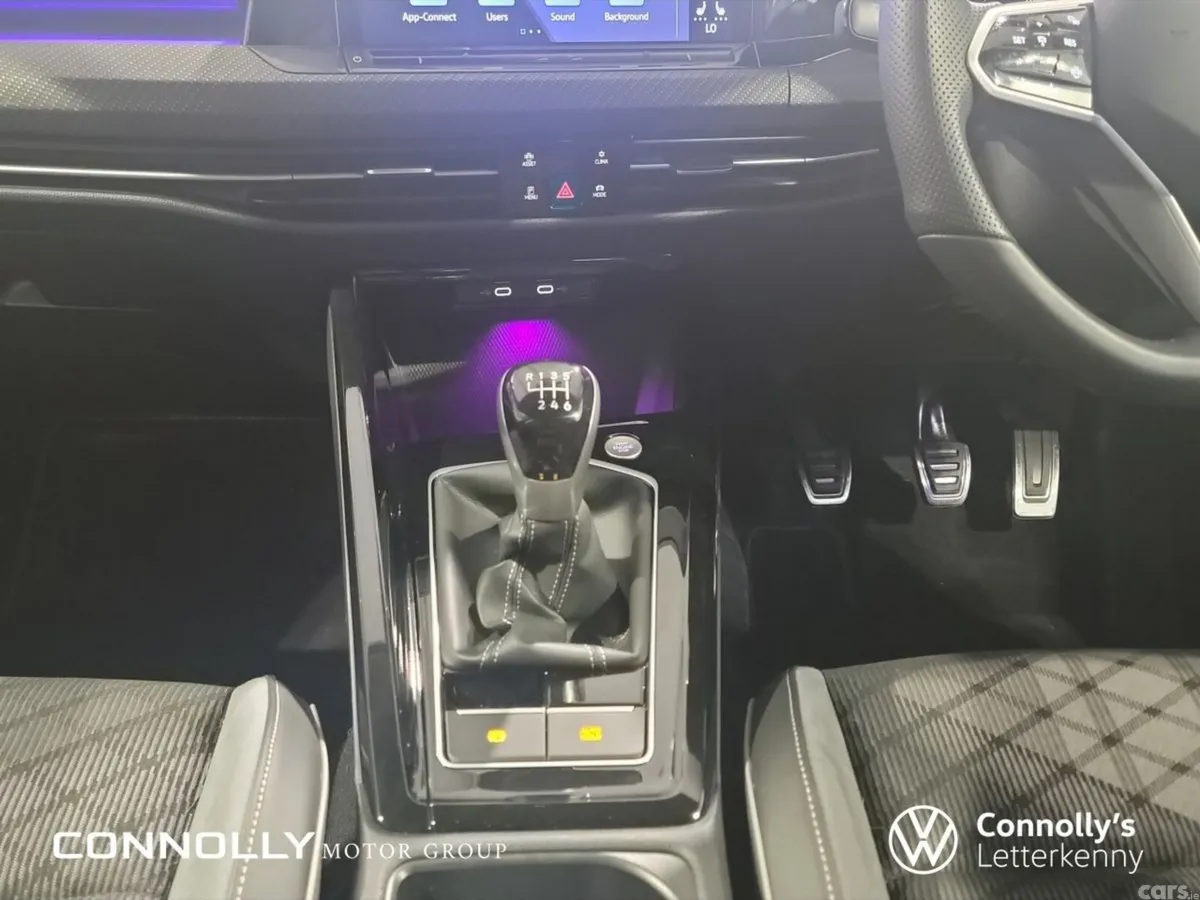 Volkswagen Golf Estate, Petrol, 2024, Grey