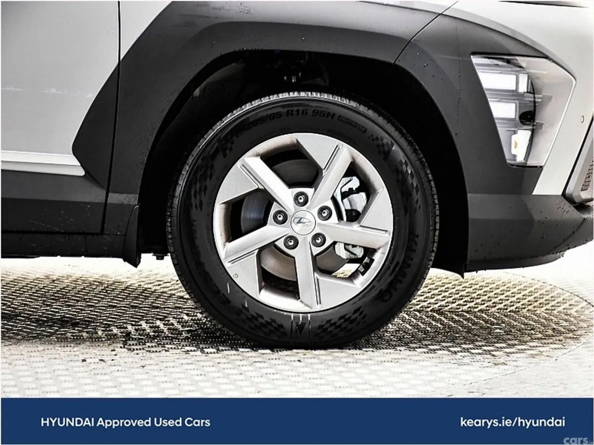 Hyundai KONA SUV, Petrol Hybrid, 2027, Grey
