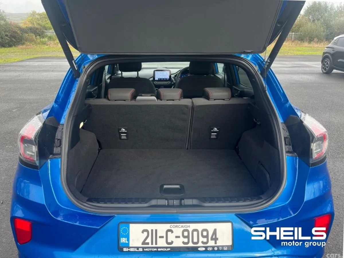 Ford Puma MPV, Petrol Hybrid, 2021, Blue