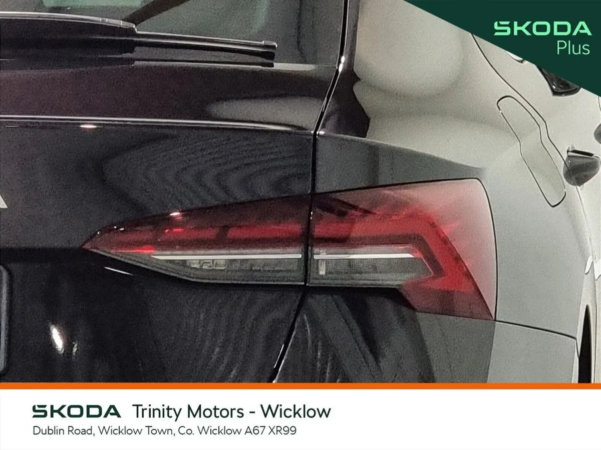 Skoda Octavia Saloon, Petrol, 2026, Black