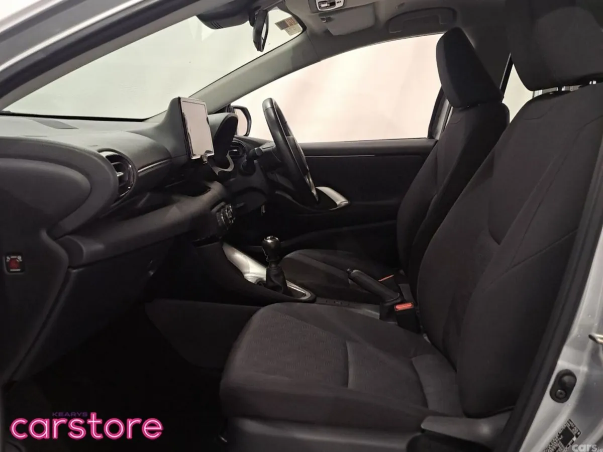 Toyota Yaris Hatchback, Petrol, 2024, Grey