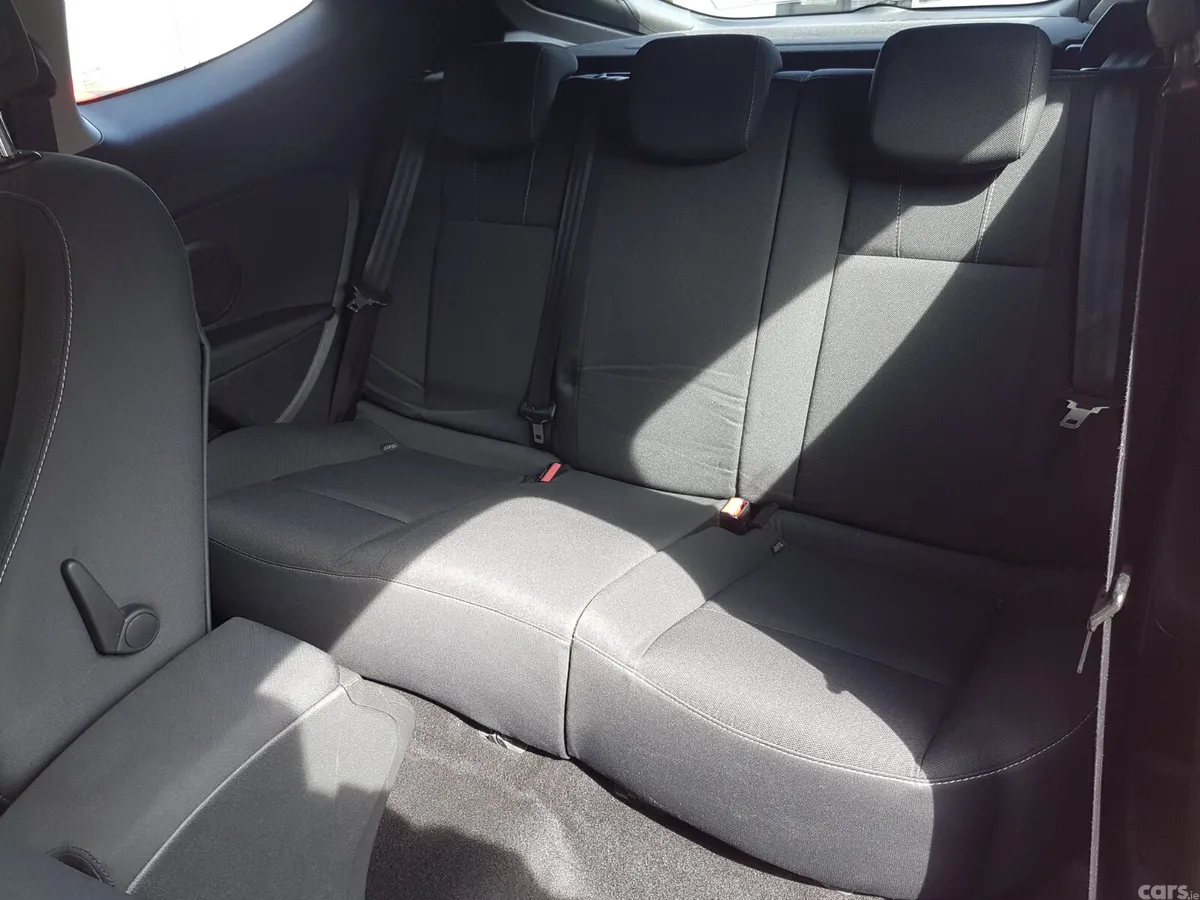 Renault Megane Coupe, Diesel, 2012, Red
