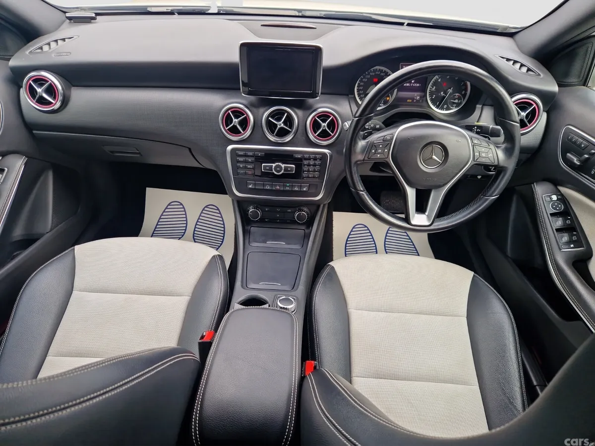 Mercedes-Benz A-Class Hatchback, Petrol, 2014, White