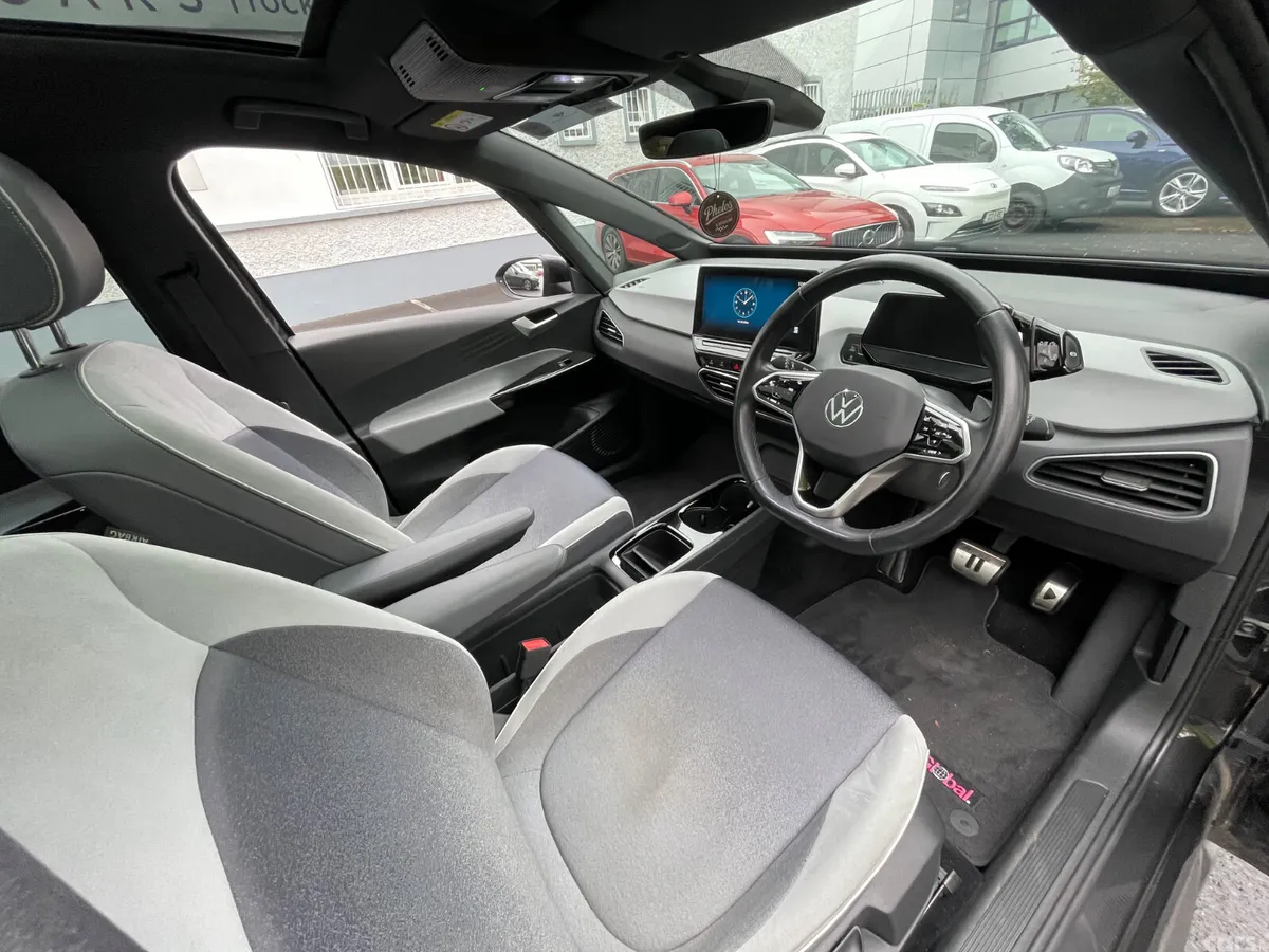 Volkswagen ID.3 Hatchback, Electric, 2022, Black