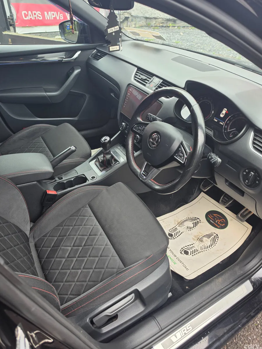 Skoda Octavia Saloon, Diesel, 2018, Black