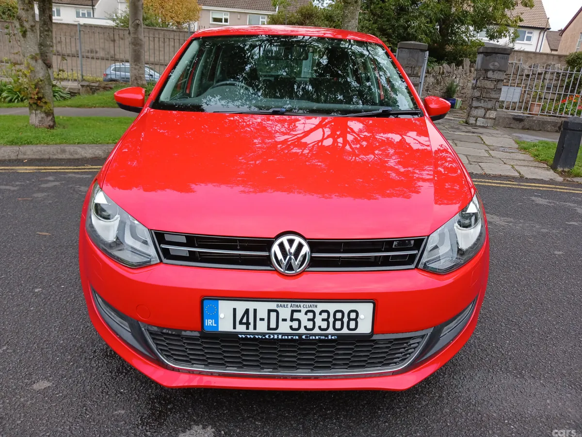 Volkswagen Polo Hatchback, Petrol, 2014, Red