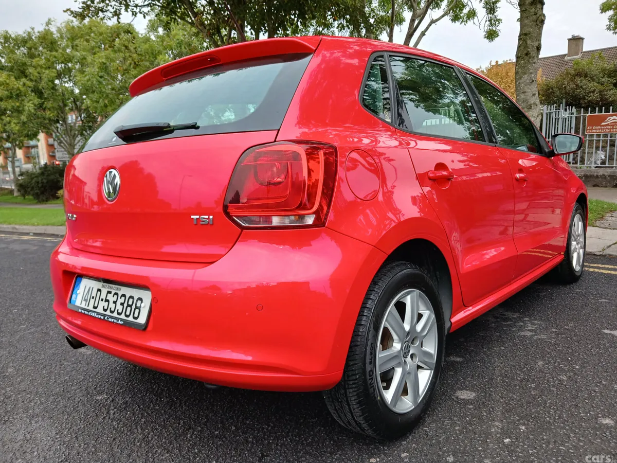 Volkswagen Polo Hatchback, Petrol, 2014, Red