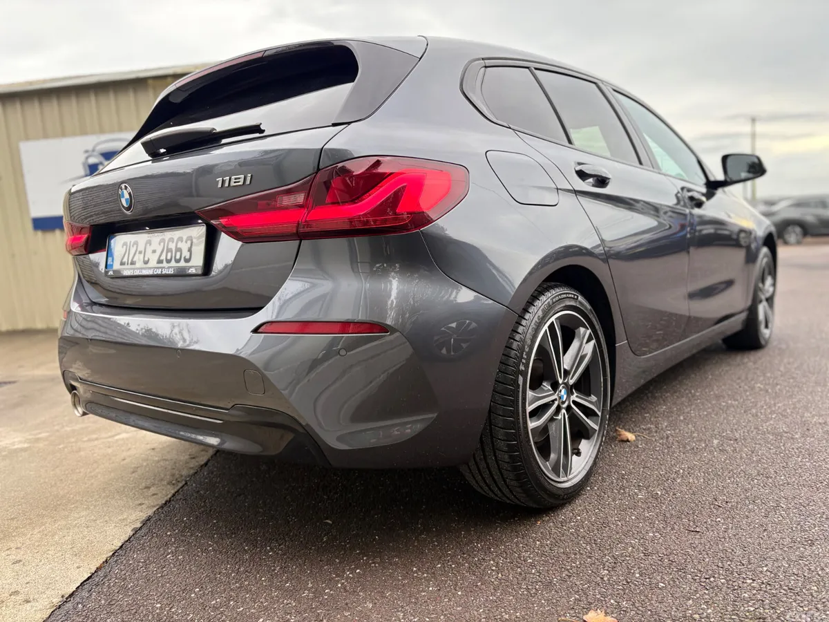 BMW 1-Series Hatchback, Petrol, 2021, Grey