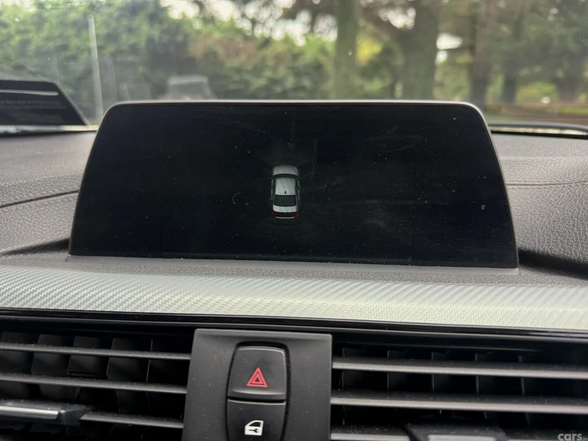 BMW 3-Series Saloon, Petrol Plug-in Hybrid, 2018, White