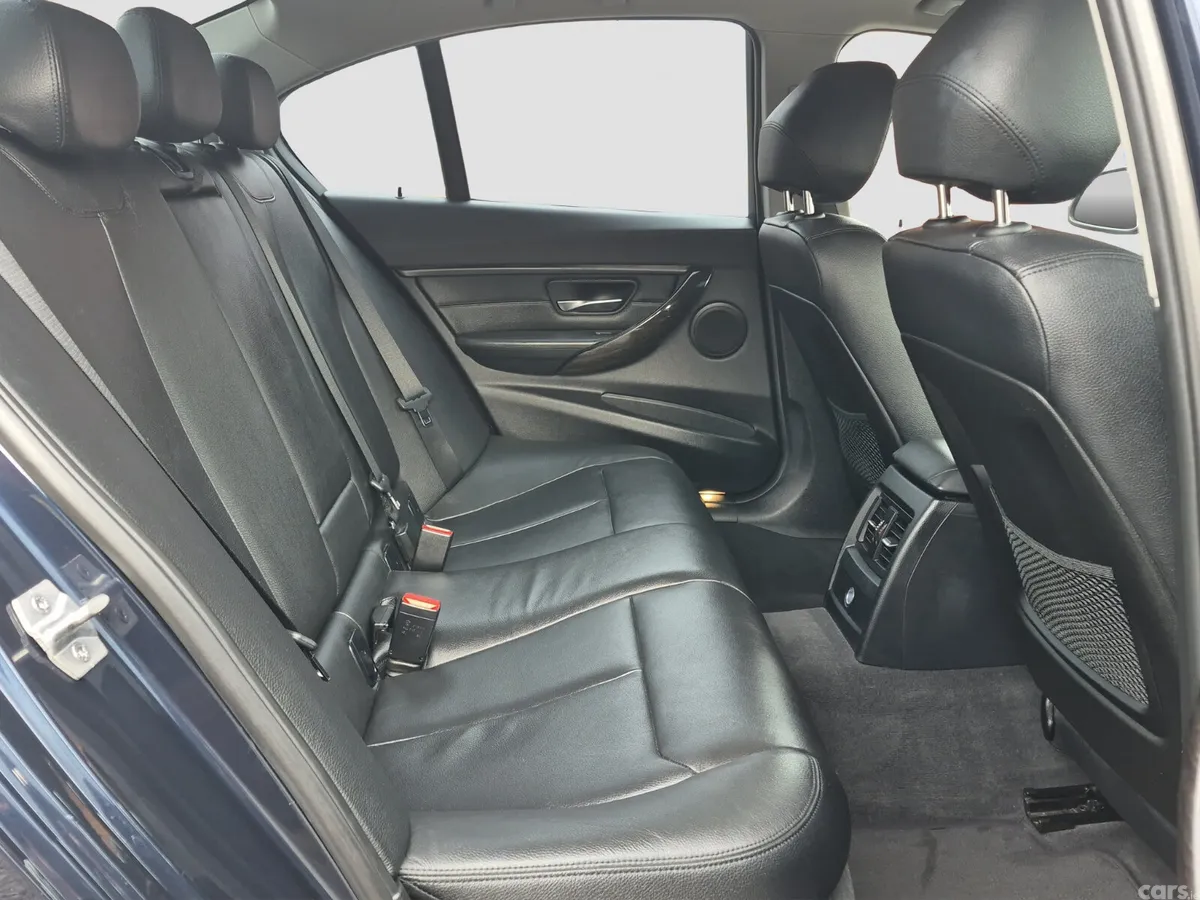 BMW 3-Series Saloon, Diesel, 2015, Blue