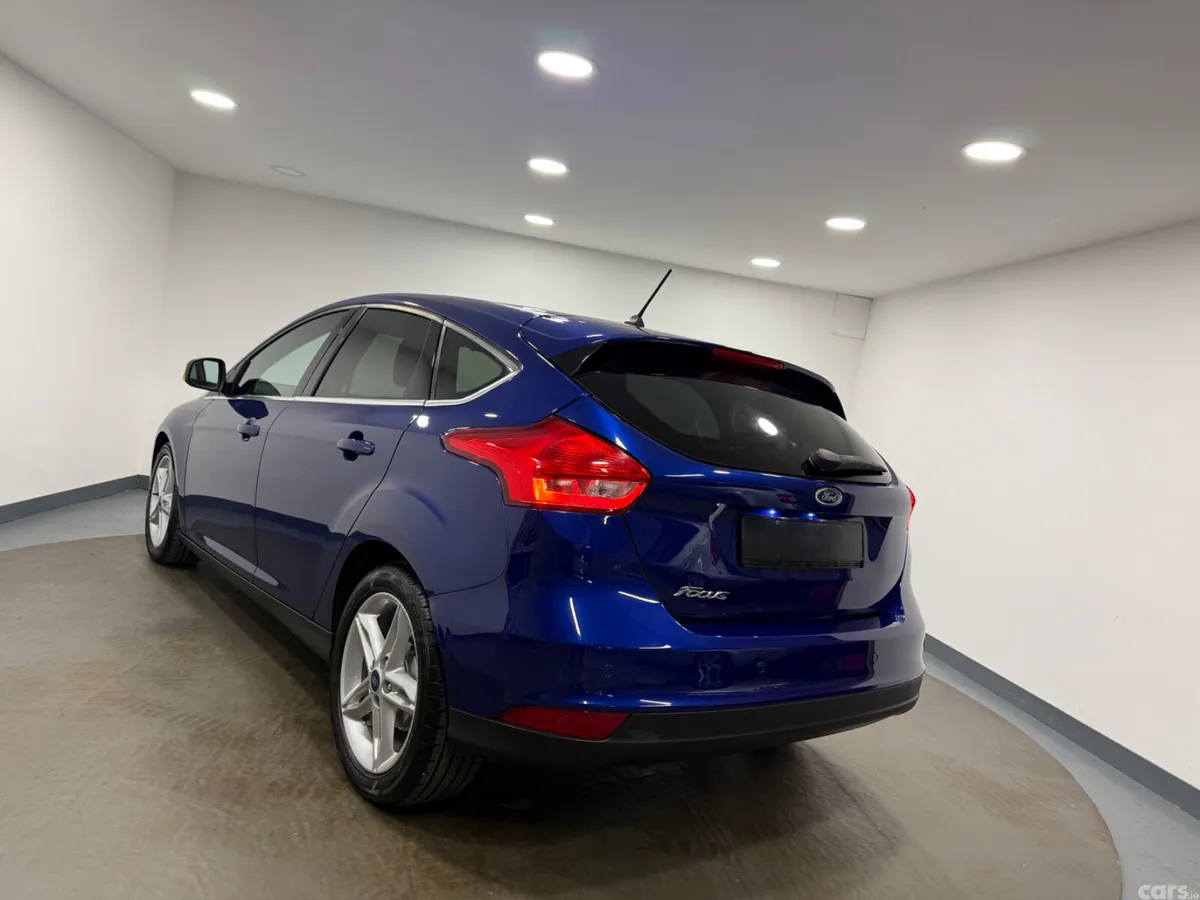 Ford Focus Hatchback, Diesel, 2017, Blue