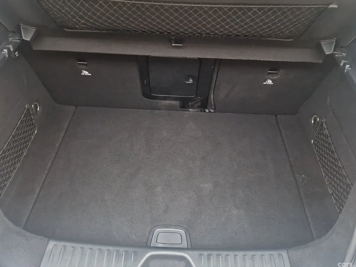 Mercedes-Benz A-Class Hatchback, Petrol, 2014, White