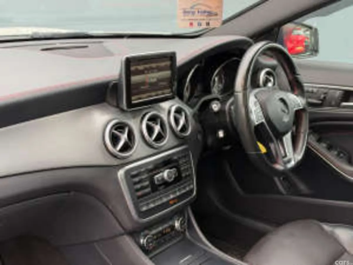 Mercedes-Benz GLA SUV, Diesel, 2015, White