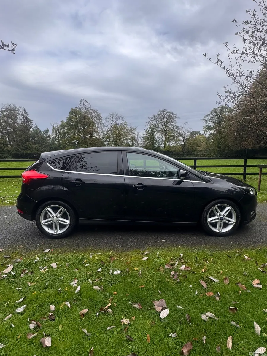 Ford Focus Hatchback, Diesel, 2016, Black