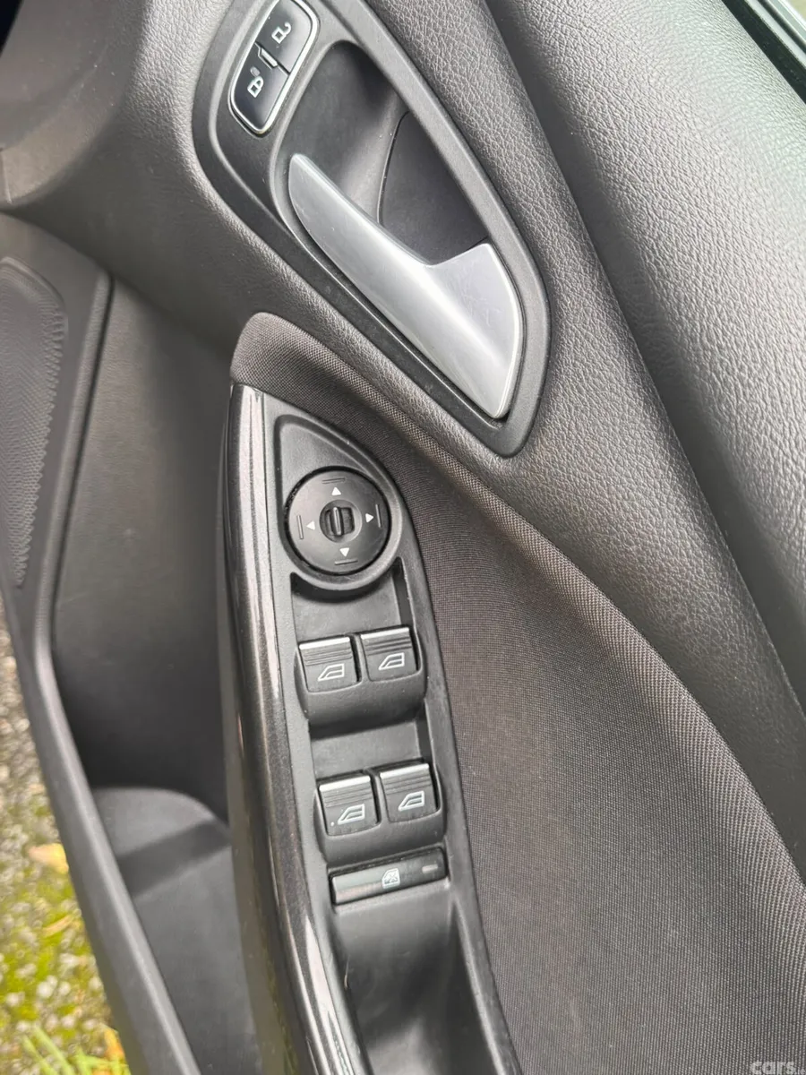 Ford Focus Hatchback, Diesel, 2016, Black