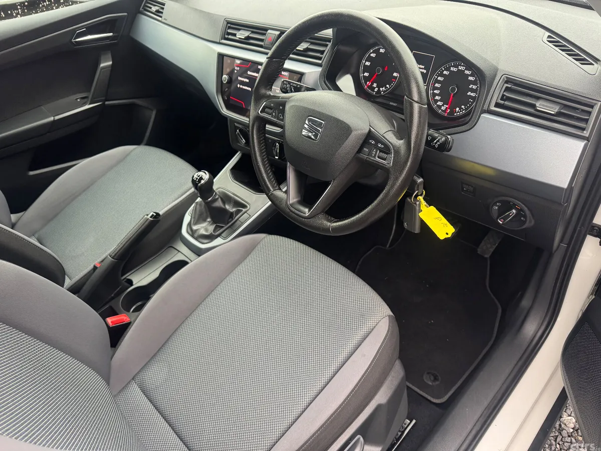 SEAT Arona SUV, Petrol, 2020, White