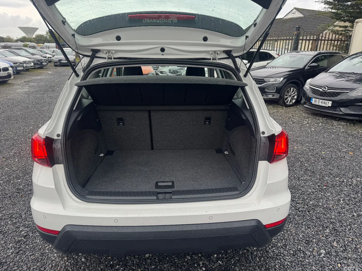 SEAT Arona SUV, Petrol, 2020, White