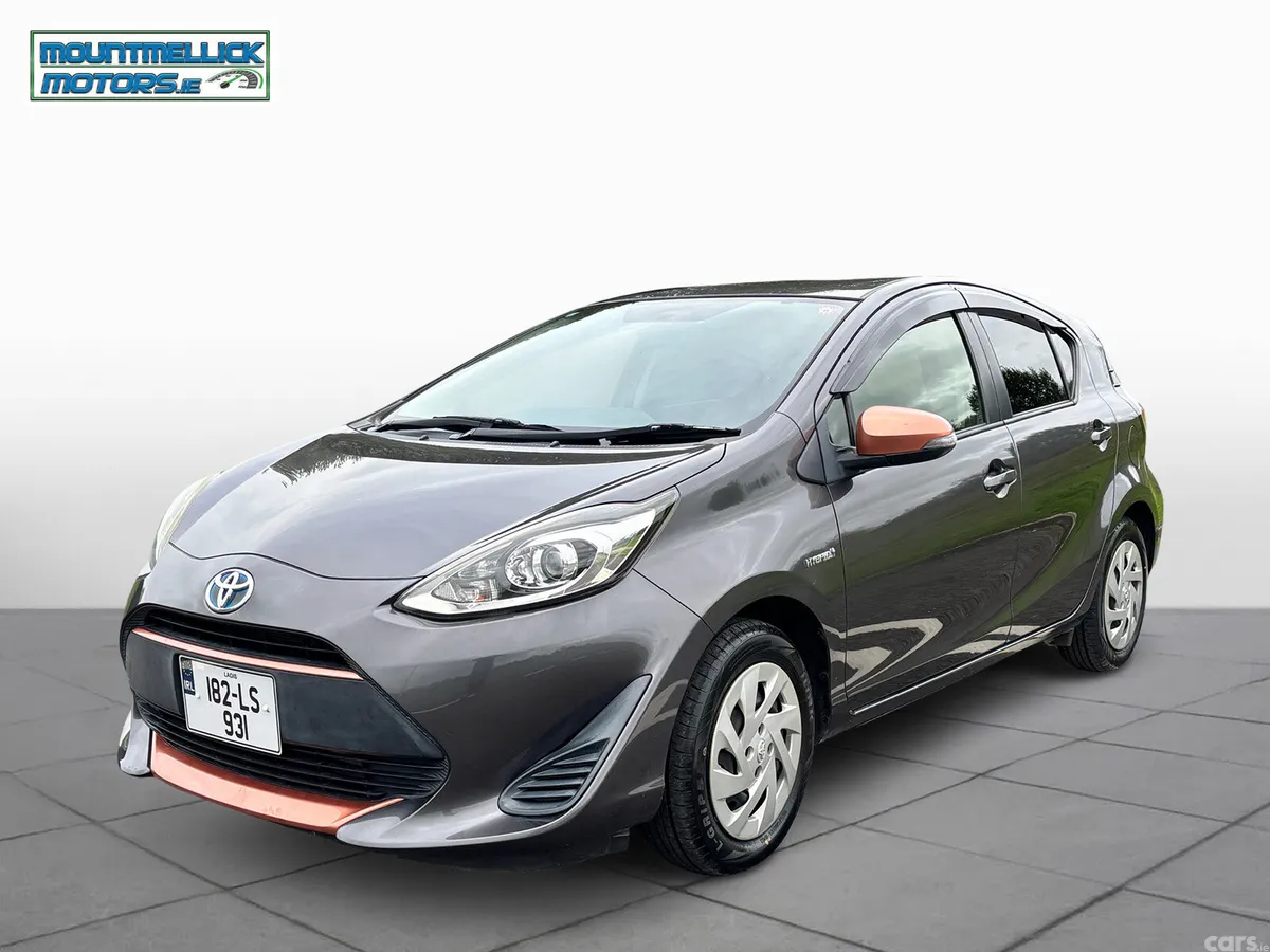 Toyota Aqua Hatchback, Petrol Hybrid, 2018, Grey