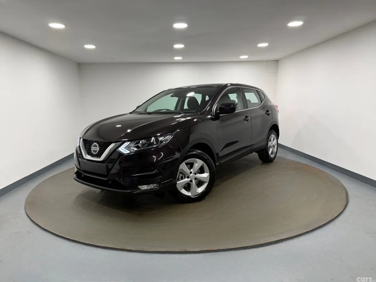 Nissan Qashqai SUV, Diesel, 2019, Black